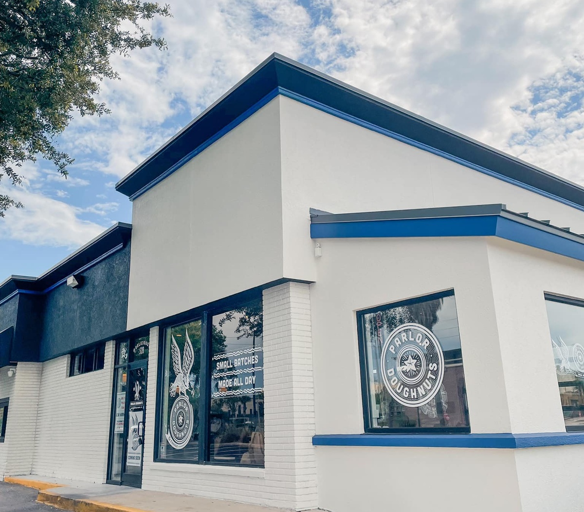 parlor doughnuts exterior standard