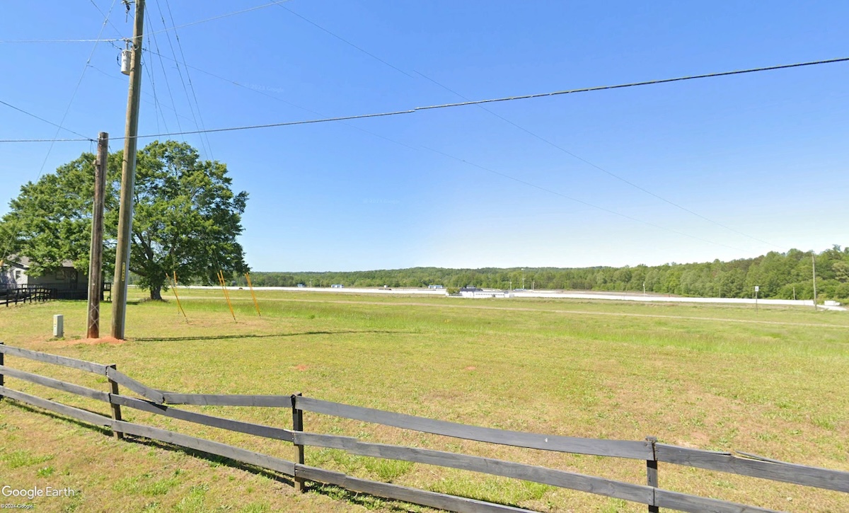 Grove Creek Project Proposes Housing, Commercial Space for Commerce Photo 01