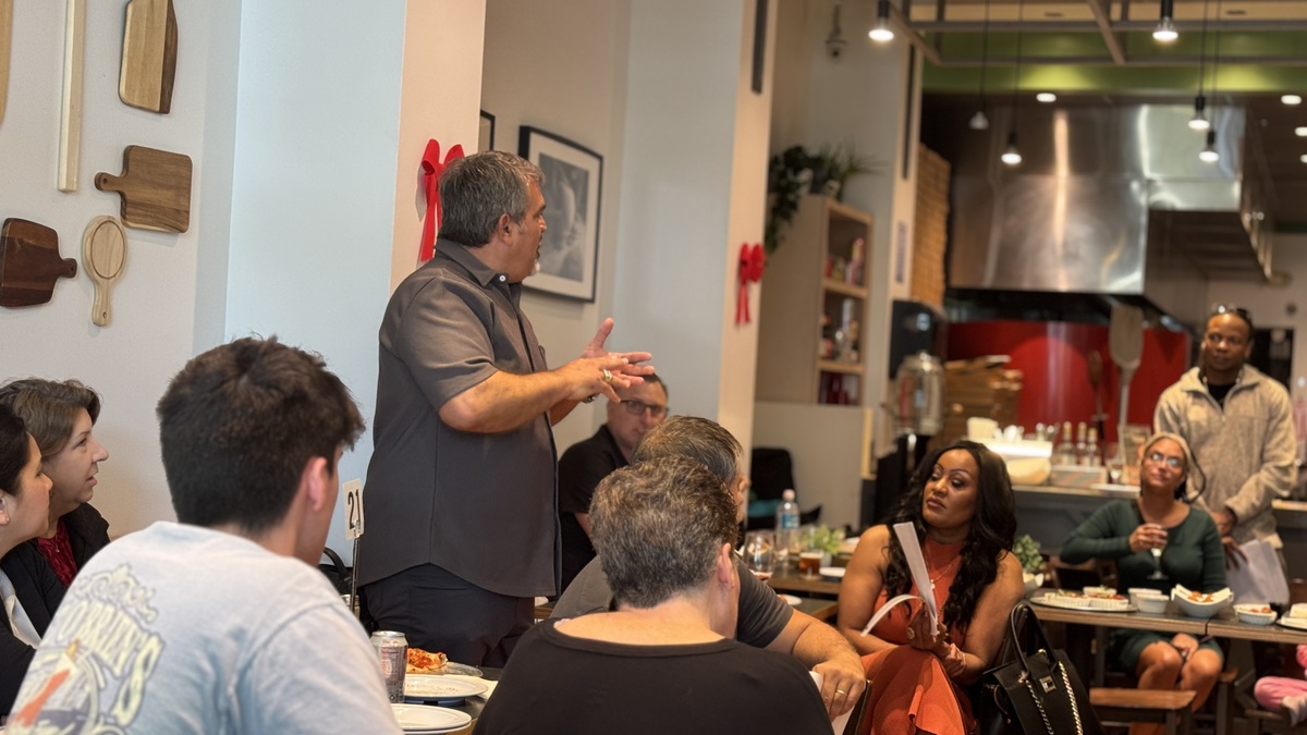 Local Entrepreneurs Meet and Mingle at Jacksonville Event