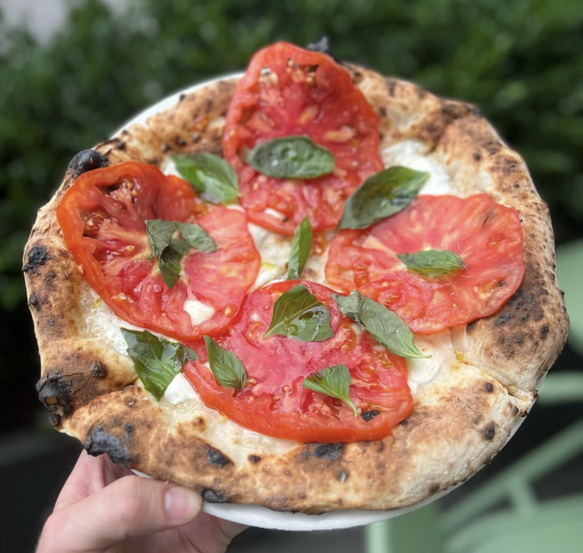 Lala’s Neapolitan-ish Pizza Expanding to Everett’s Park-9 Dog Bar