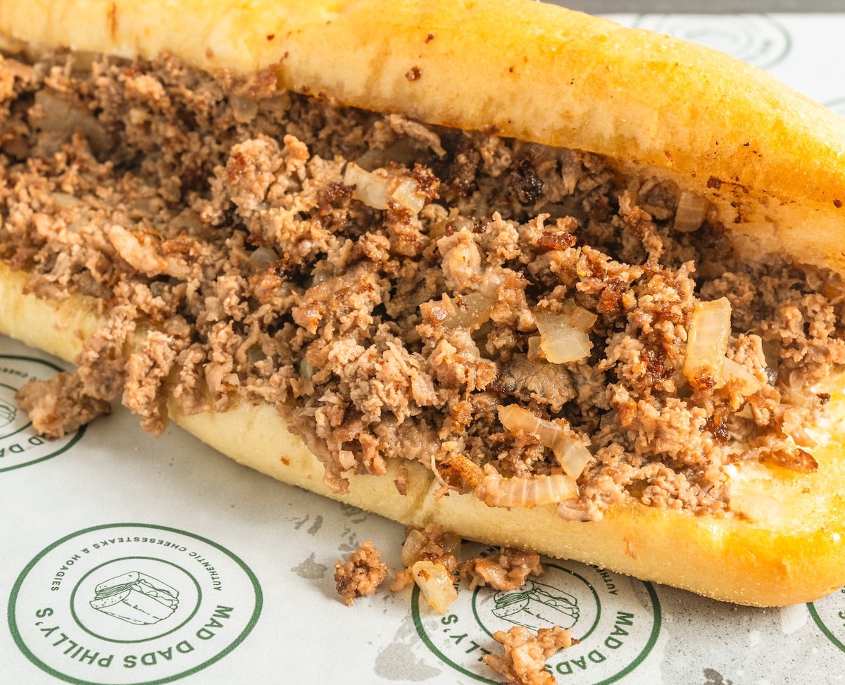 Mad Dads Philly's Coming to Phipps Plaza