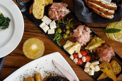 Rena’s Italian Fishery and Grill Expanding to Johns Creek Photo 01