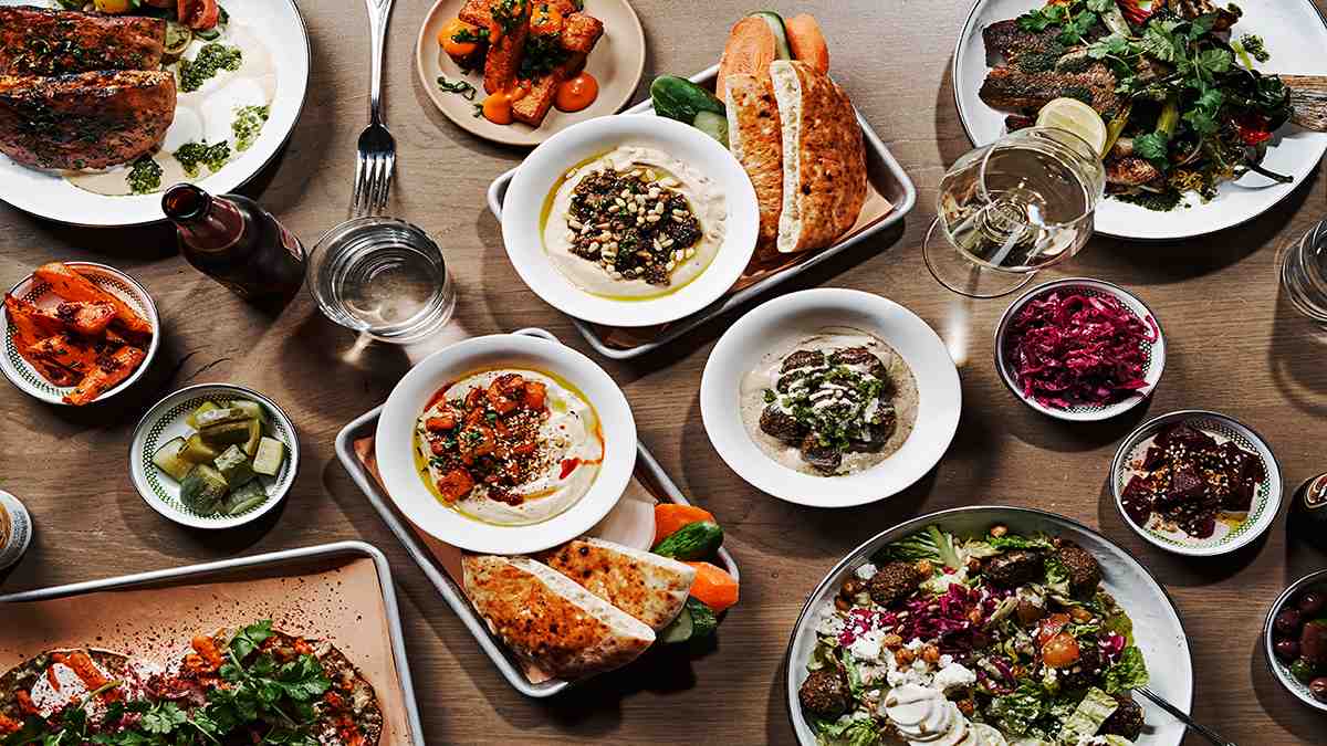 Rina Brings the Spirit of Hanukkah to Atlanta