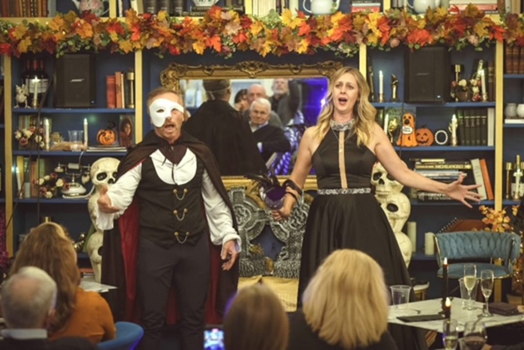 DivoDiva Cafe Continues to Offer Coffee and Opera to Hillcrest