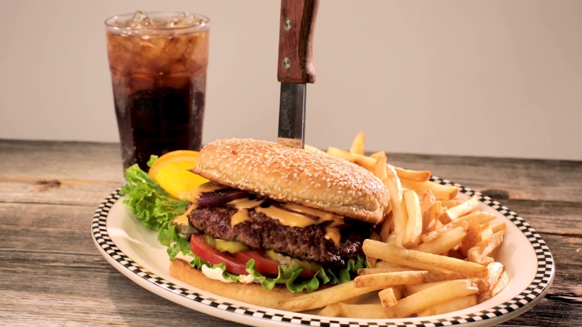 Black Bear Diner Opening Second Santa Clarita Site