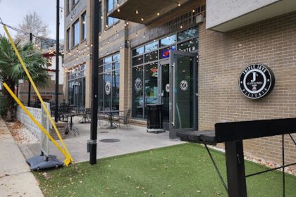 Restaurants closed in Jan