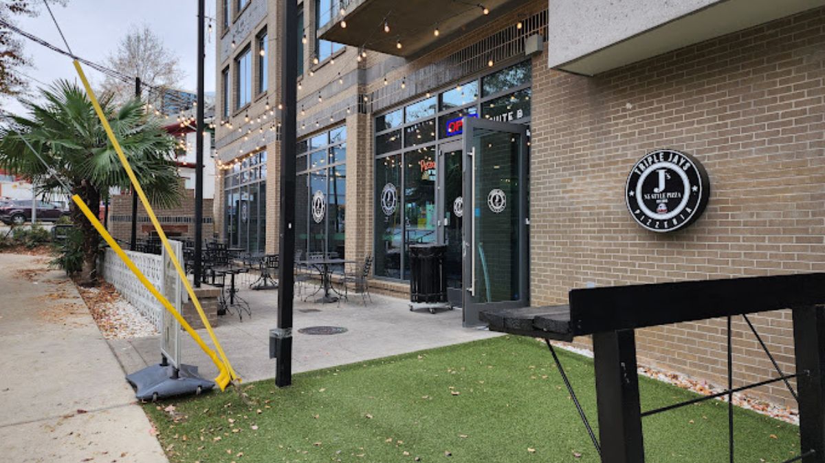 Restaurants closed in Jan