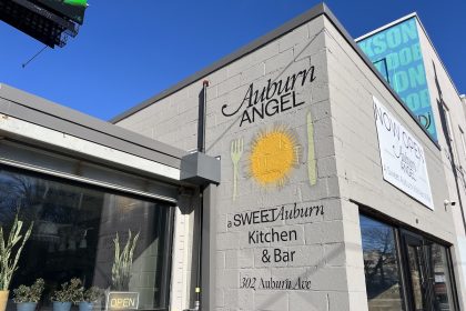 Business Owners and Industry Experts Connect at Auburn Angel Photo 01