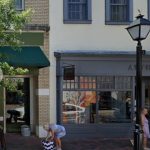 Pho Nam to Become Saigon Rolls