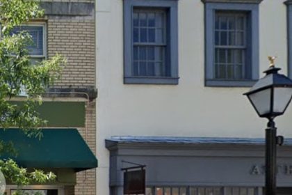 Pho Nam to Become Saigon Rolls