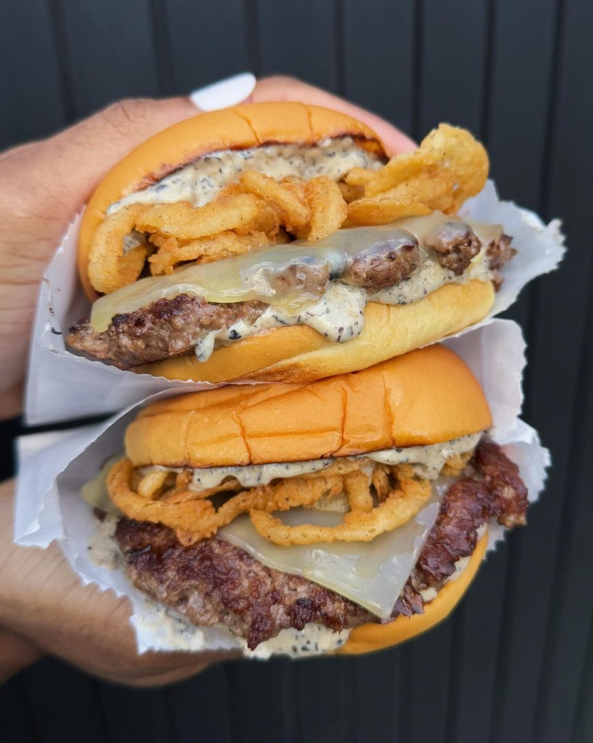 Shake Shack Coming to Sterling