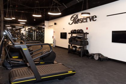 Reserve Debuts World-Class Padel Club at SoLé Mia