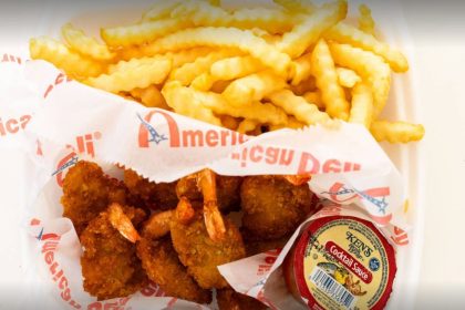 American Deli at Lilburn fails health inspection