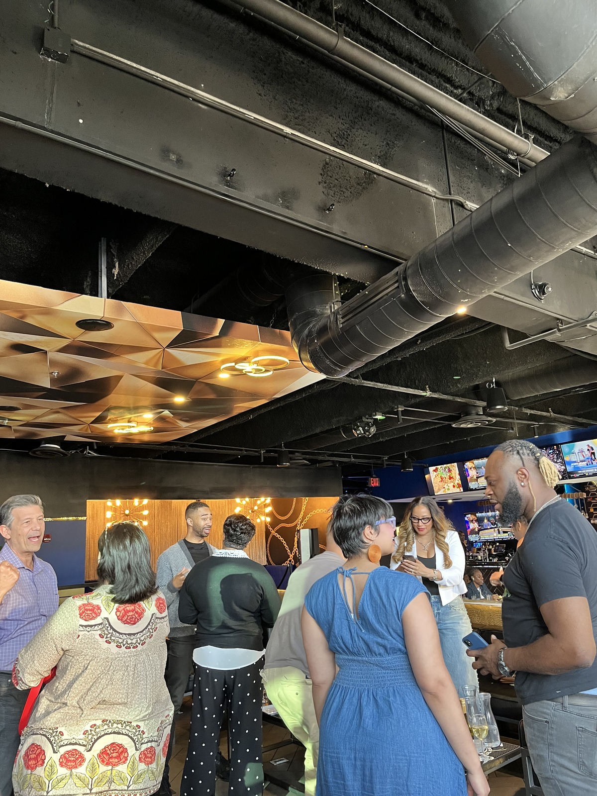 Local Memphis Restaurateurs Connect at What Now Media Group's Networking Event