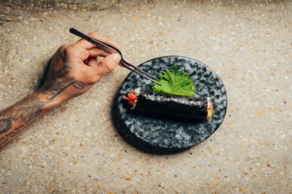 CHEF RAHEEM SEALEY ANNOUNCES OPENING OF SHISO IN MIAMI ON MARCH 28TH - AN INNOVATIVE ASIAN SMOKEHOUSE - IN PARTNERSHIP WITH FORWARD HOSPITALITY GROUP