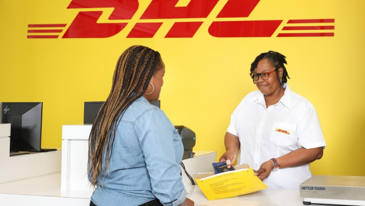DHL Expands Retail Presence with New Store in Orlando