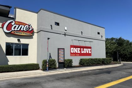 Raising Cane’s Working on New Hollywood Location