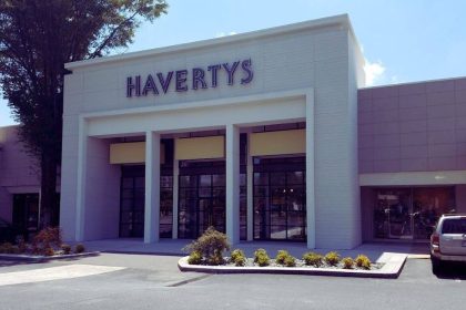 Hvaertys Store Closure in Buckhead
