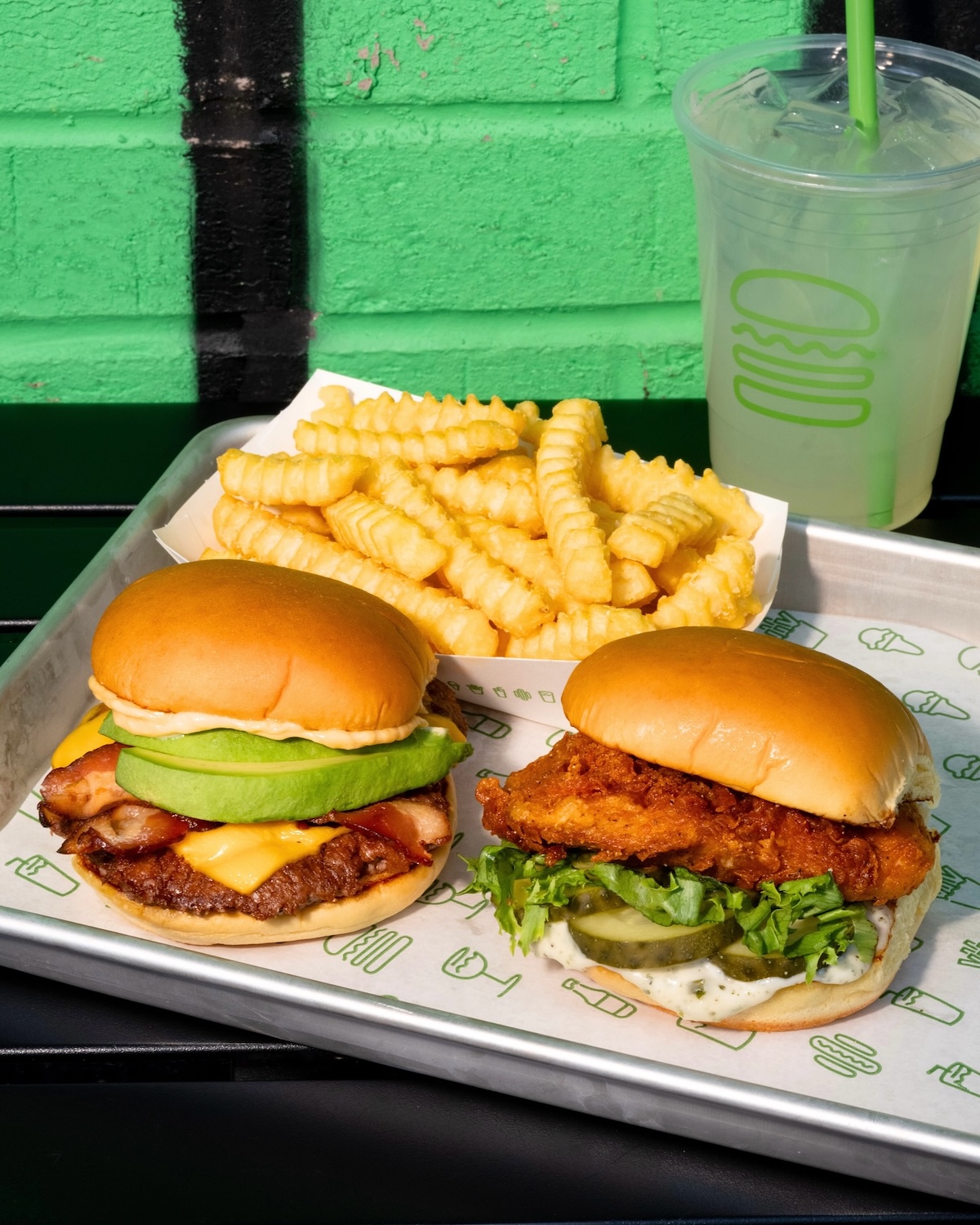 Shake Shack Gears Up For A New Spot -2