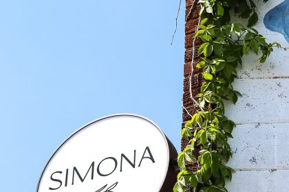 Simona Cafe Making Bethesda Debut