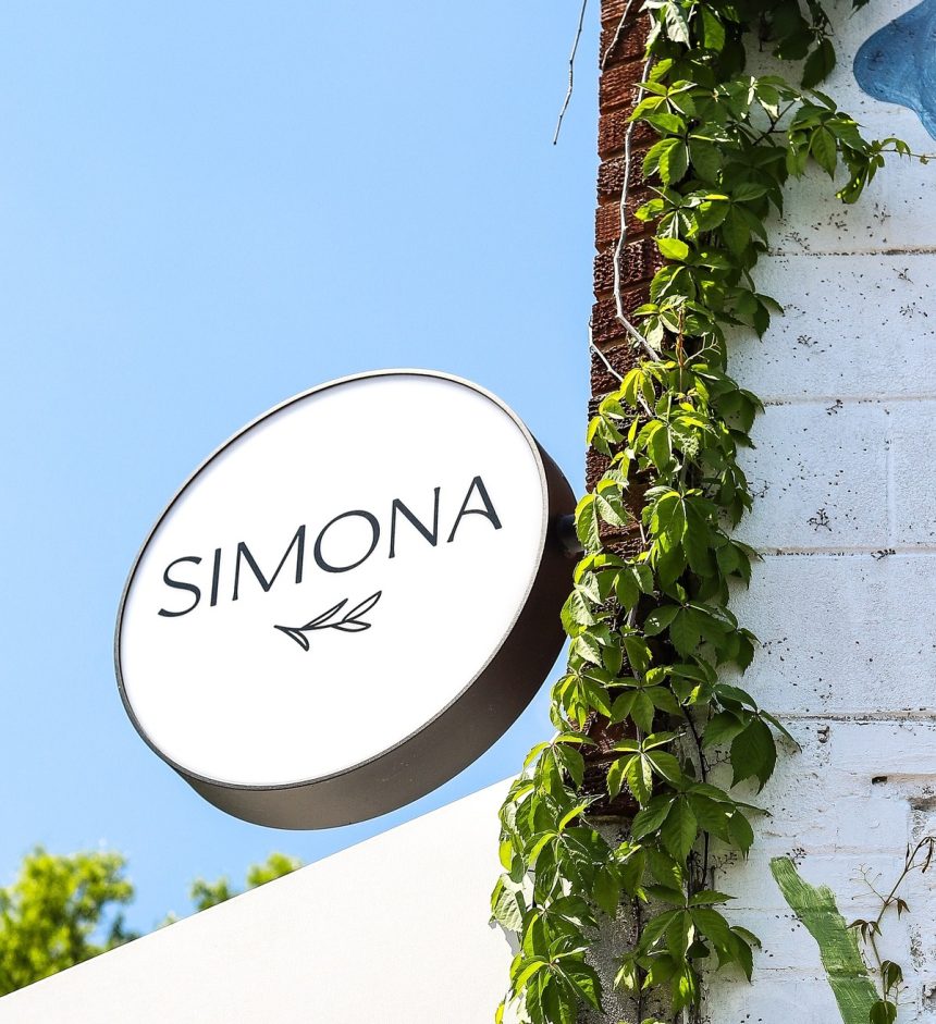 Simona Cafe Making Bethesda Debut