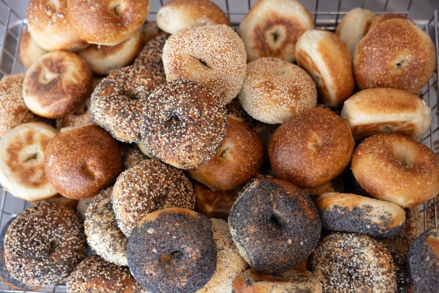 PopUp Bagels Expands into San Diego with New Franchisees
