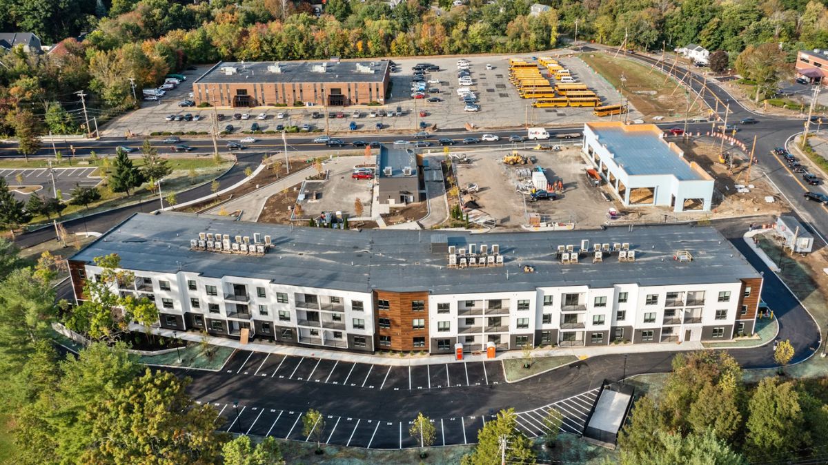 Procopio celebrated the grand opening of a mixed-use campus at 203 Lowell Street in Wilmington, MA, featuring a commercial office building and luxury residential condominiums.