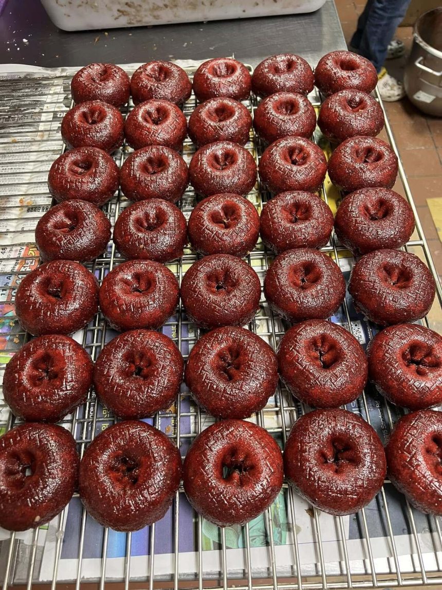 BoSa Donuts Opening in Cannon Beach Next Year