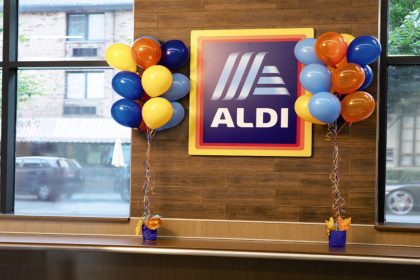 America’s Fastest-Growing Grocer, ALDI, Opens New Tampa Store