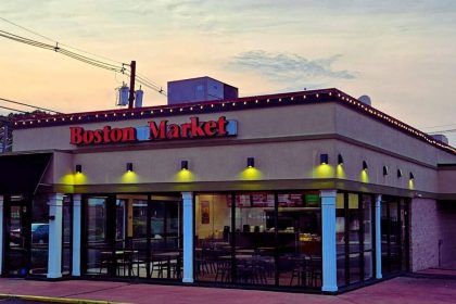 After a decreased number of 27 outlets in March 24, Boston Market is planning to come back with a new location in Buffalo.