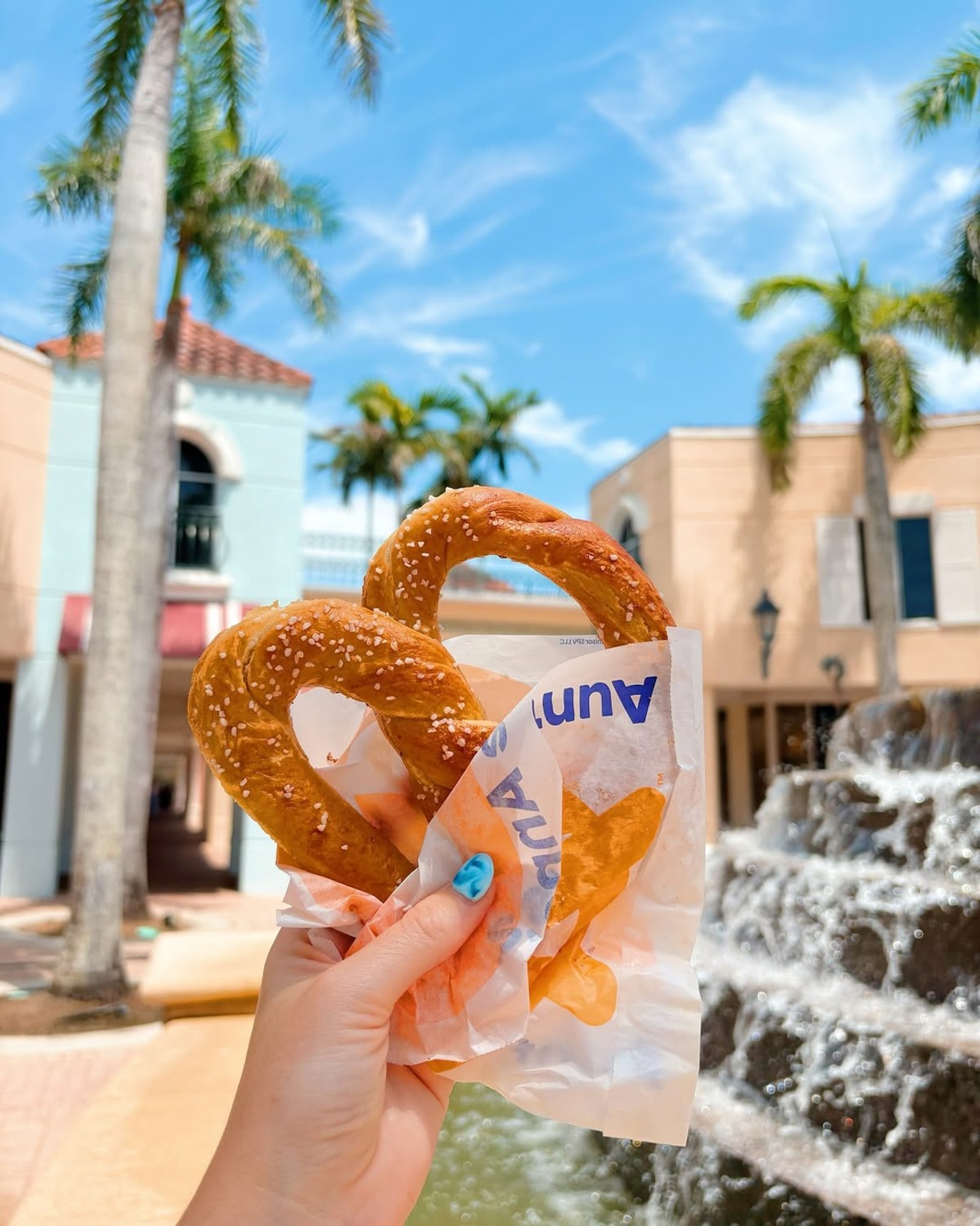 Auntie Anne’s Setting up Shop at DFW Airport