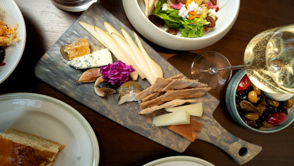 HOUSTON HOSPITALITY VISIONARIES UNVEIL APERITIVO—A SKY-HIGH COCKTAIL ESCAPE IN THE HEART OF EAST RIVER