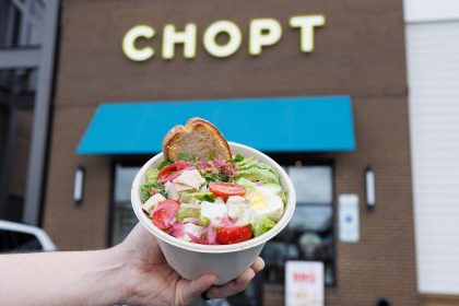 Ellis Preserve Welcoming Salad Chain