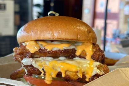 Flavorful Burgers and Sides Coming to Stone Mountain