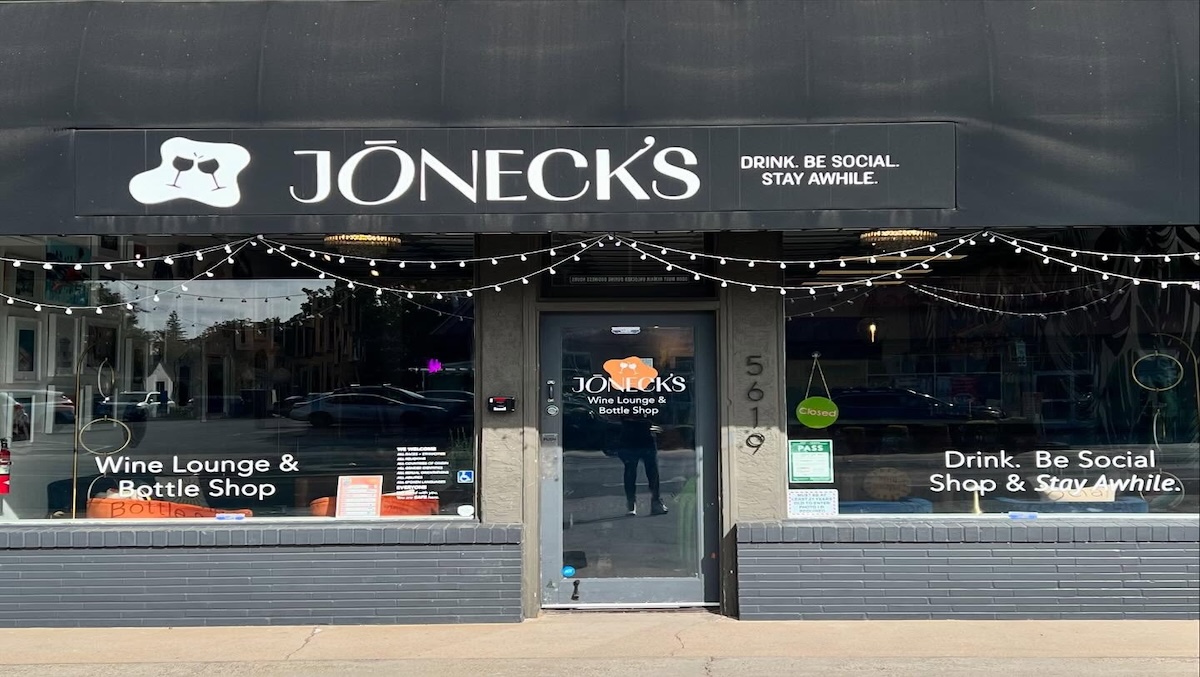 East Sacramento Wine Lounge Relocating to Midtown