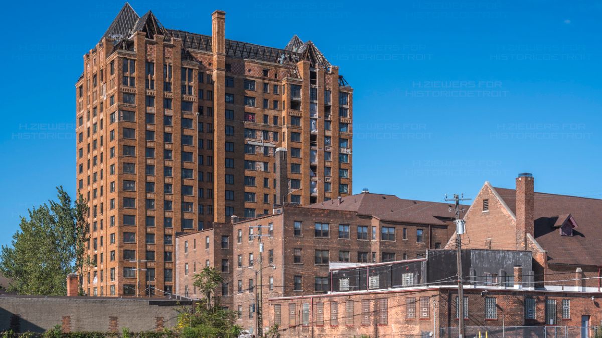 Groundbreaking ceremony launches renovation of the 15-story Art Deco landmark into 117 affordable senior apartments by late 2026.
