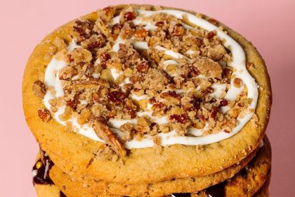 Peach Cobbler Factory Setting Down in DFW International Airport