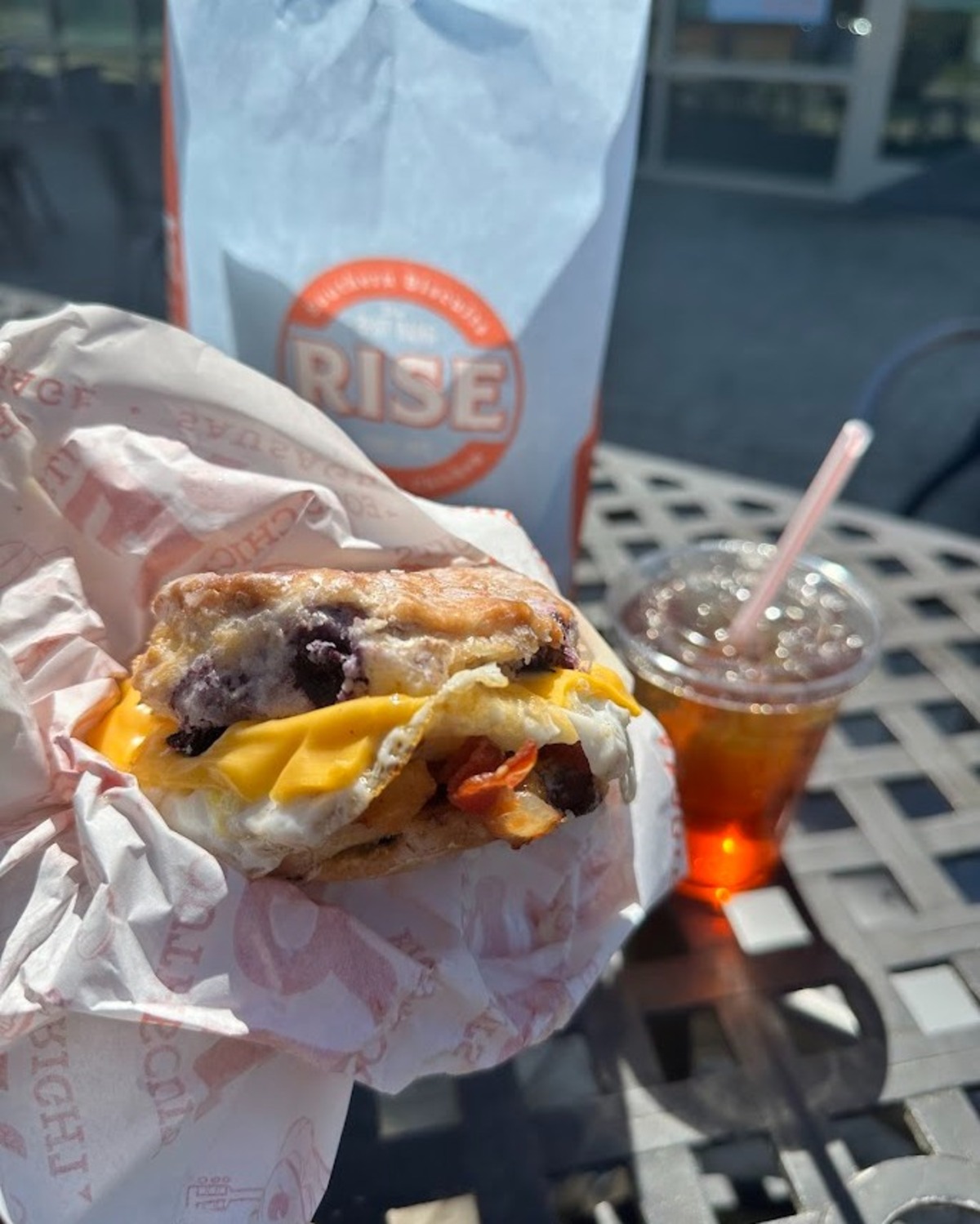 Rise Southern Biscuits & Righteous Chicken Bursting into Memphis this Summer