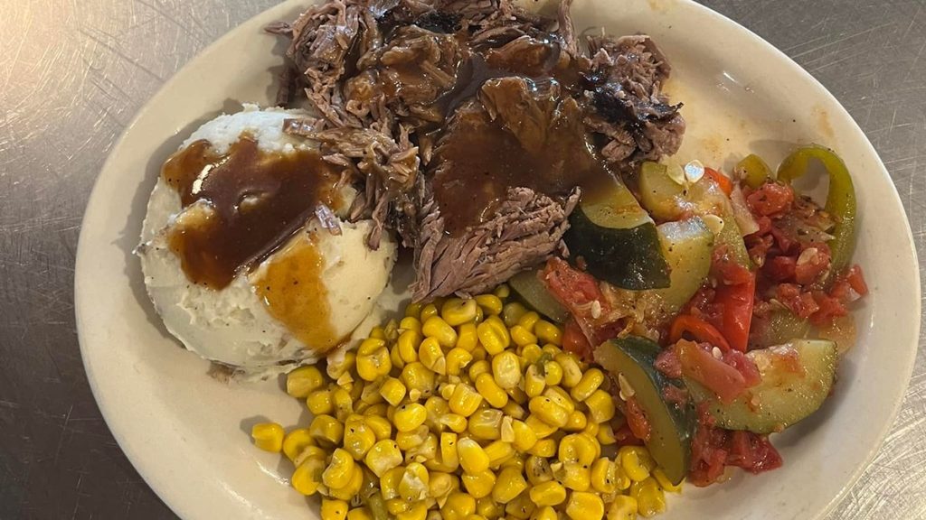 Ranchman's Ponder Steakhouse to reopen