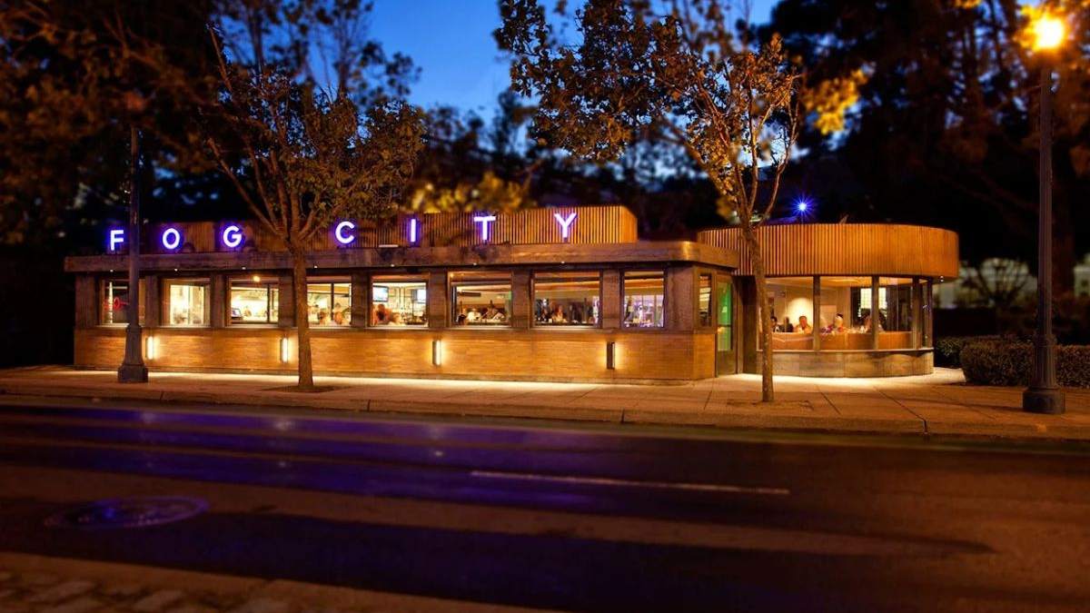 Fog City ended its food operations in San Francisco after 40 years of culinary service.