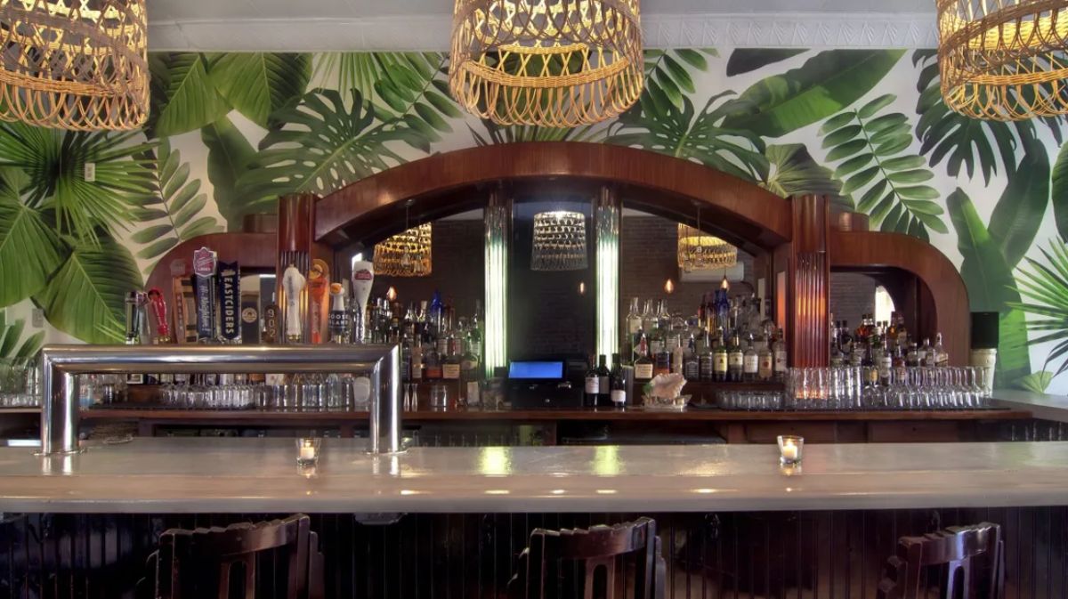 Fire Incident Forces Temporary Closure at Harry's Daughter