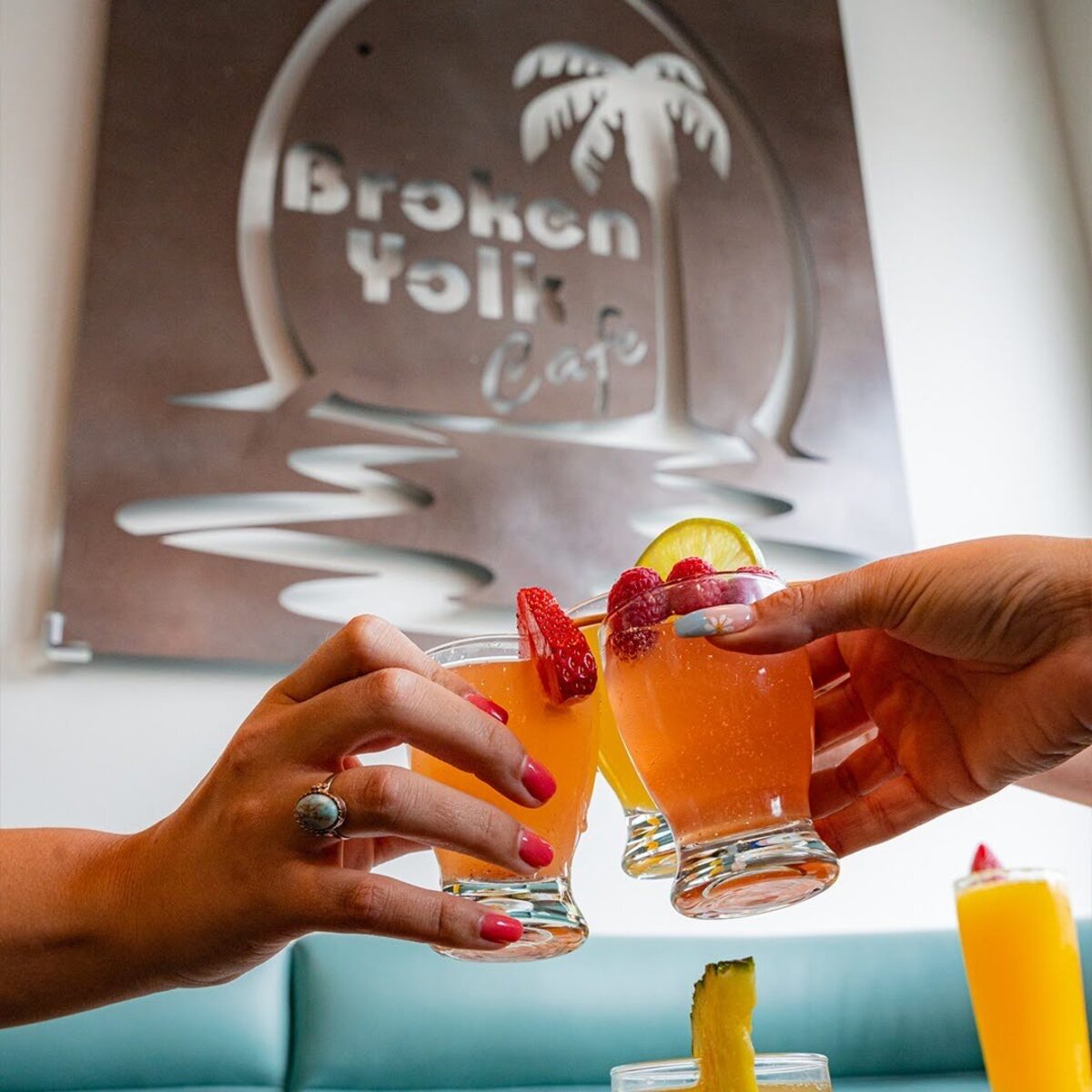 Broken Yolk Cafe Signs 4-Unit Deal for Los Angeles County