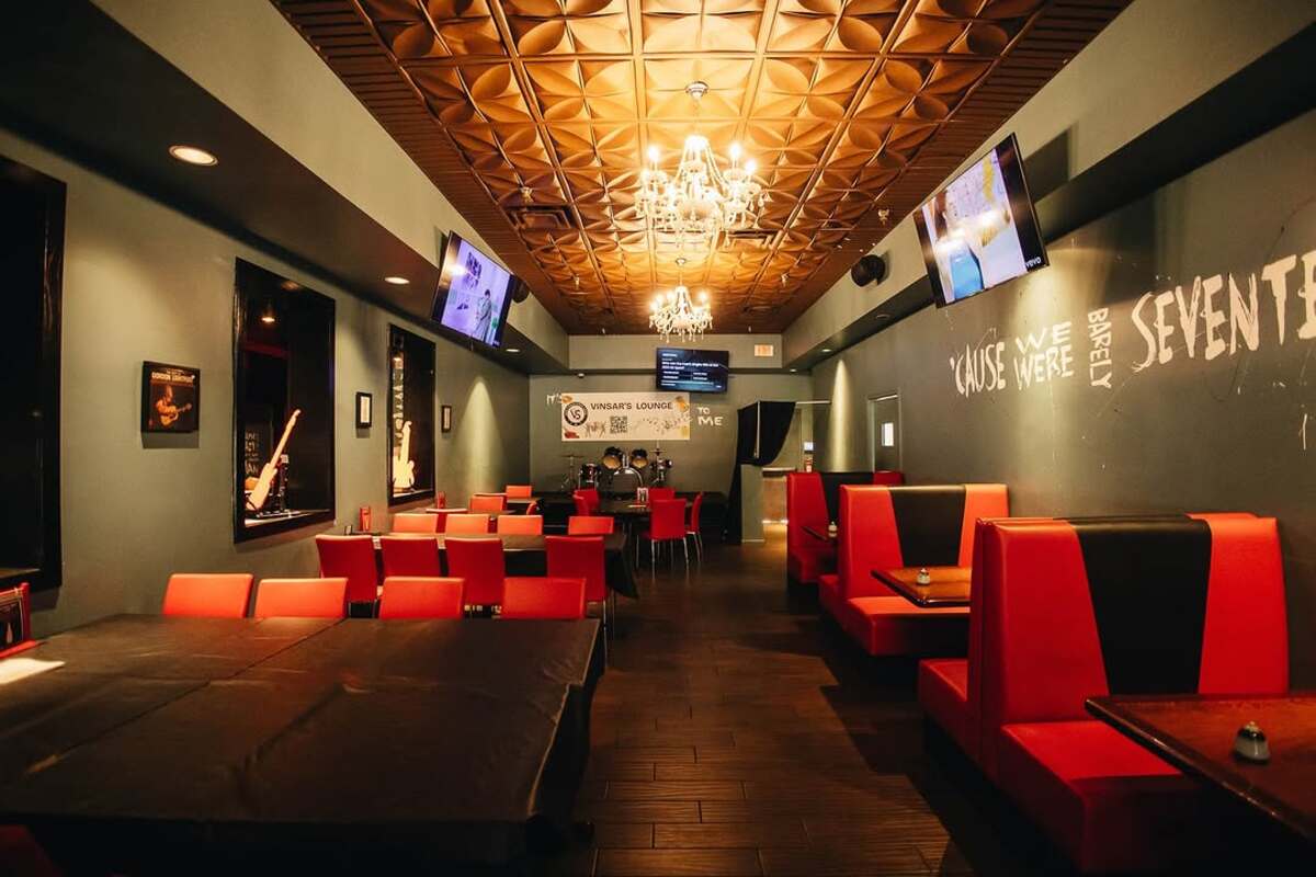 Wok ‘N Roll Rebrands to Become Vinsar's Lounge