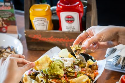 Cold Beers & Cheeseburgers to Open in San Tan Valley