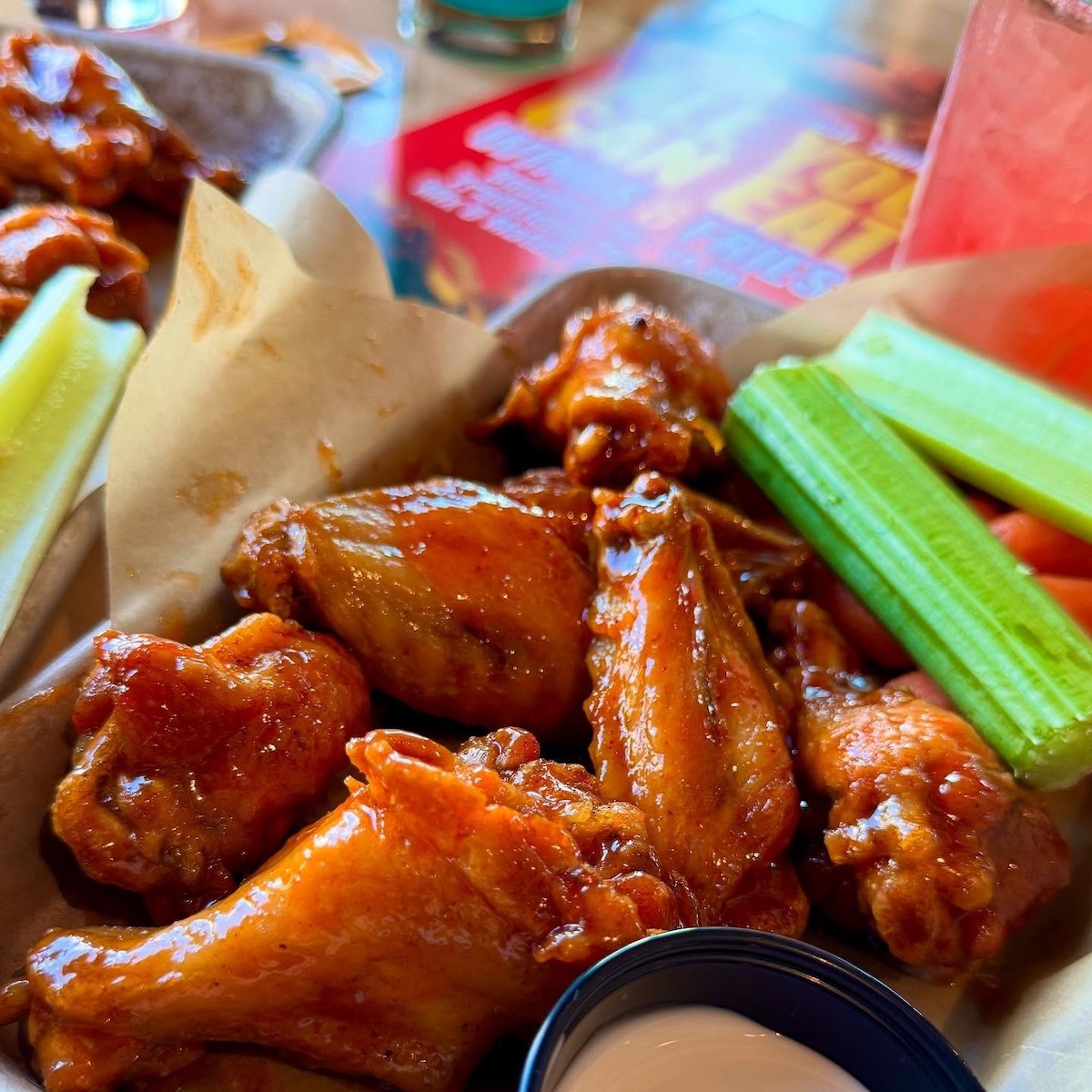 Buffalo Wild Wings Plans Interior Refresh At Conroe Location-3