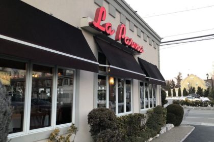 After forty-one years in business, La Parma’s Williston Park restaurant will host its final dinner service on July 27, 2025.