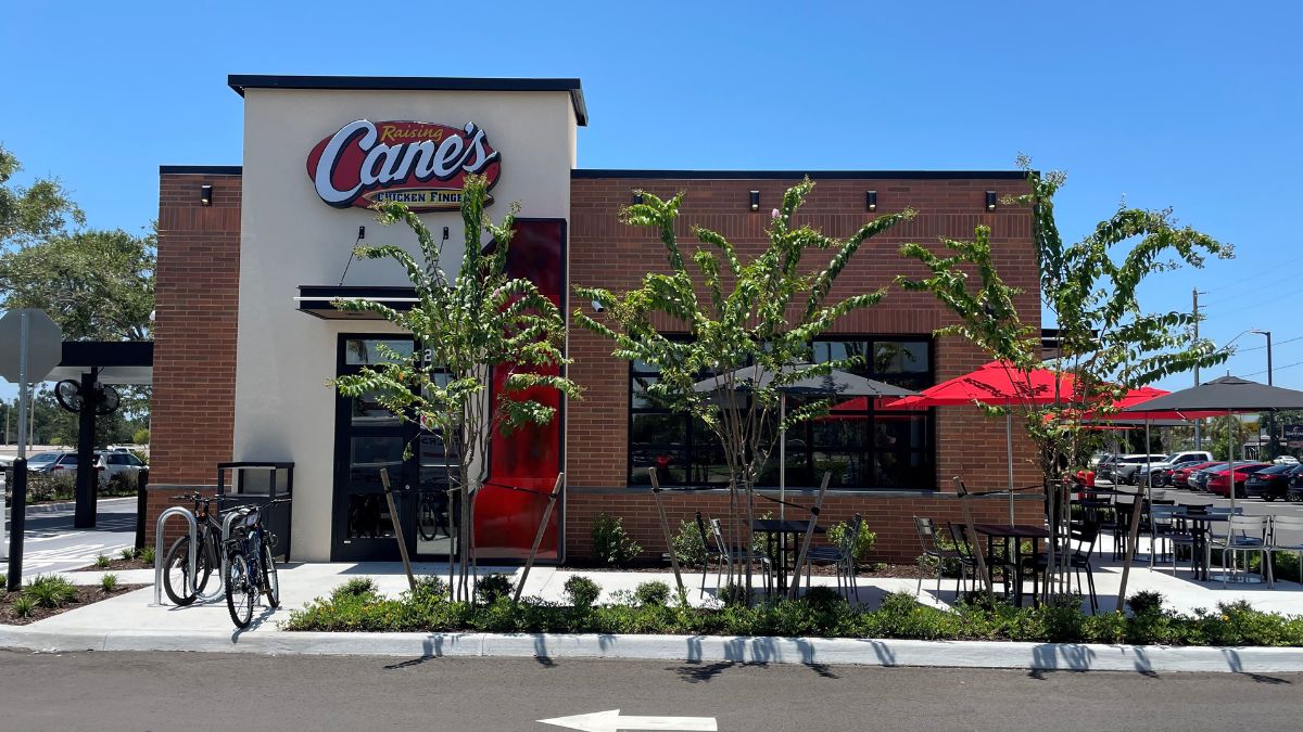 On August 5, Raising Cane’s will debut its first St. Petersburg drive-thru and dining venue with giveaways, including the Lucky 20 free meals for a year promotion.