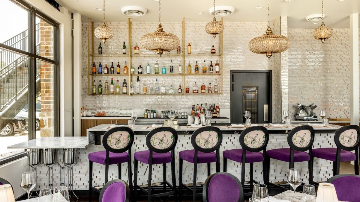 European-Inspired Cocktail Lounge Opens in Downtown Frisco