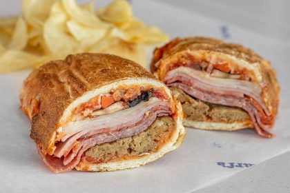 Dallas Diners, Get Ready for Snarf’s Sandwiches