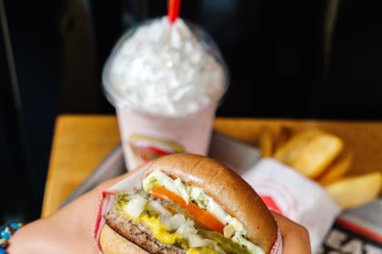 Fatburger Opening Burger Joint in San Antonio’s Hard Oak Neighborhood